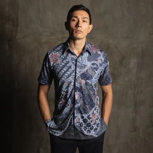 Luxury Batik Shirt Performance for Mens